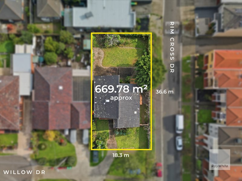 Photo - 35 Willow Drive, Avondale Heights VIC 3034 - Image 14