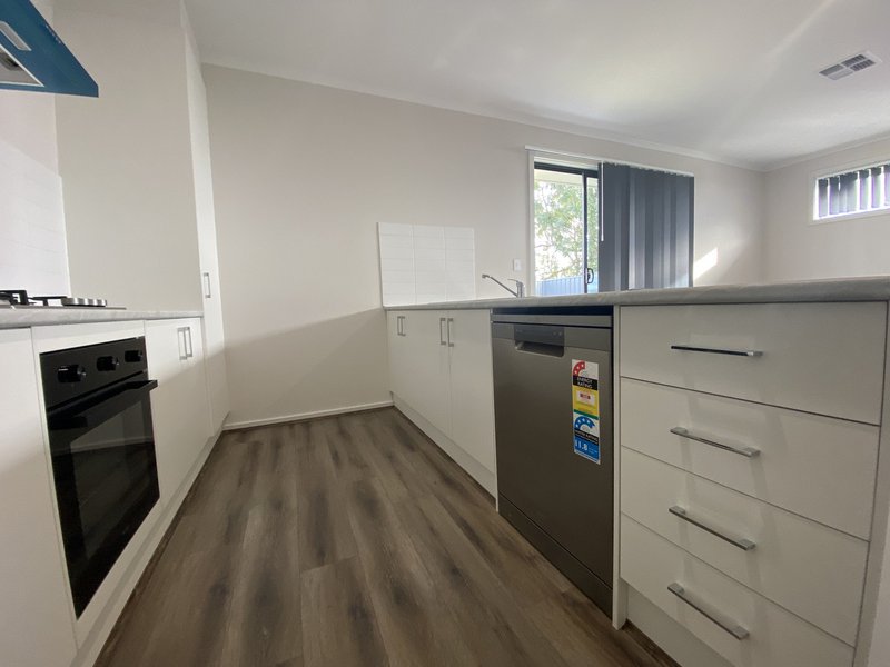 Photo - 35 Woodlands Road, Elizabeth Downs SA 5113 - Image 4