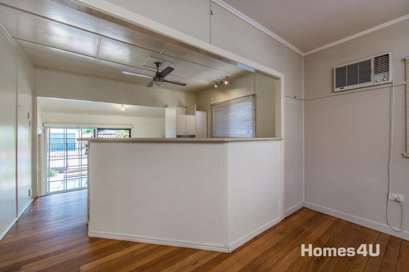 Photo - 35 Yacht Street, Clontarf QLD 4019 - Image 6