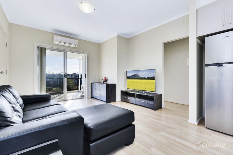 Photo - 35 Yerlo Drive, Largs North SA 5016 - Image 1