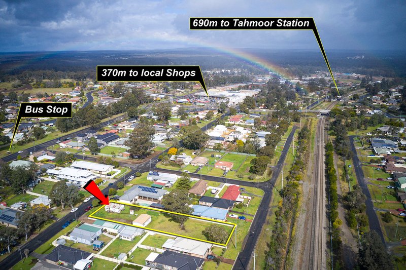 Photo - 35 York Street, Tahmoor NSW 2573 - Image 2