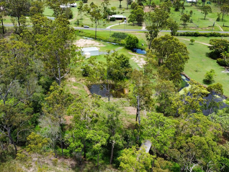 Photo - 350 Bells Road, Rodds Bay QLD 4678 - Image 7