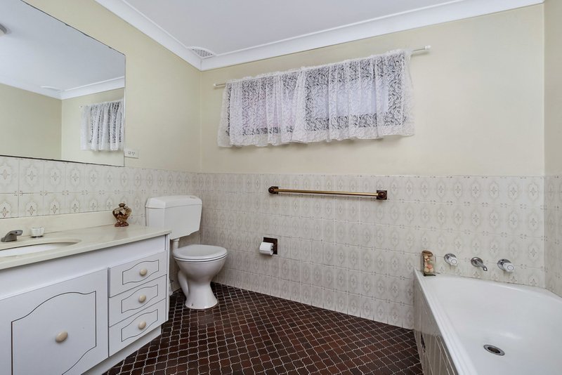 Photo - 350 Marion Street, Condell Park NSW 2200 - Image 5