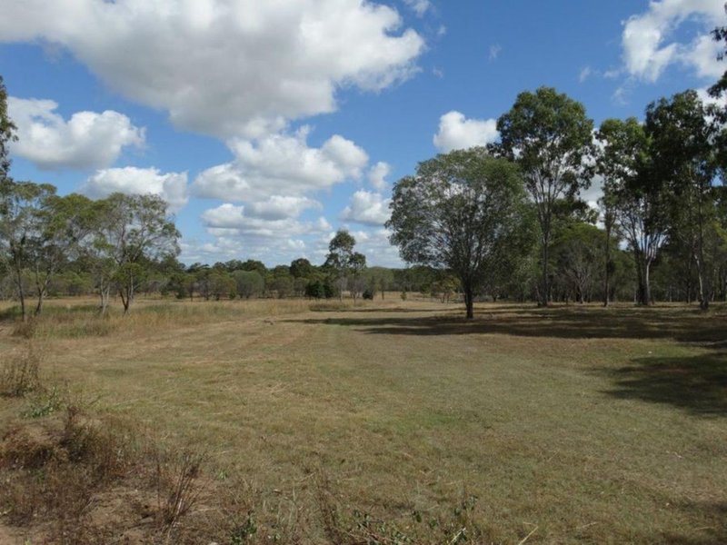 Photo - 350 Oyster Creek Road, Oyster Creek QLD 4674 - Image 3