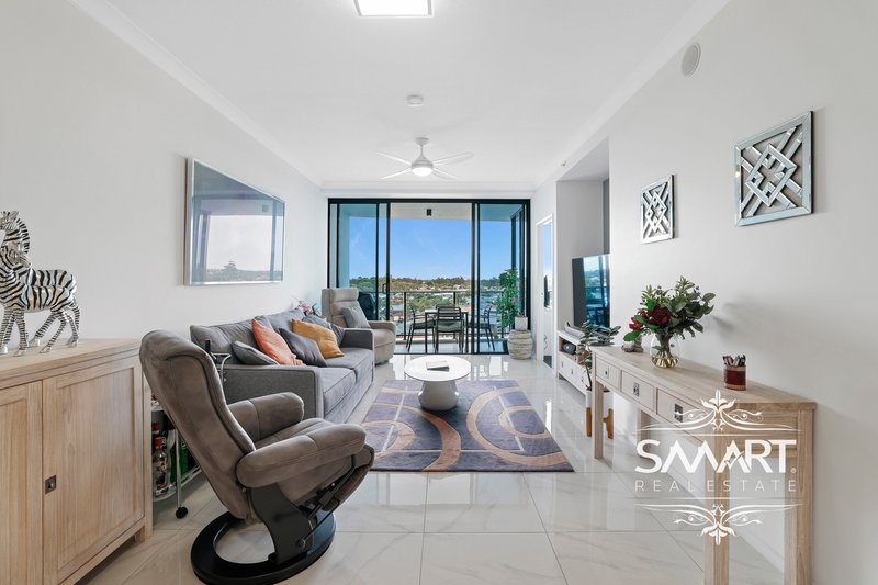 Photo - 3502/5 Harbourside Court, Biggera Waters QLD 4216 - Image 3