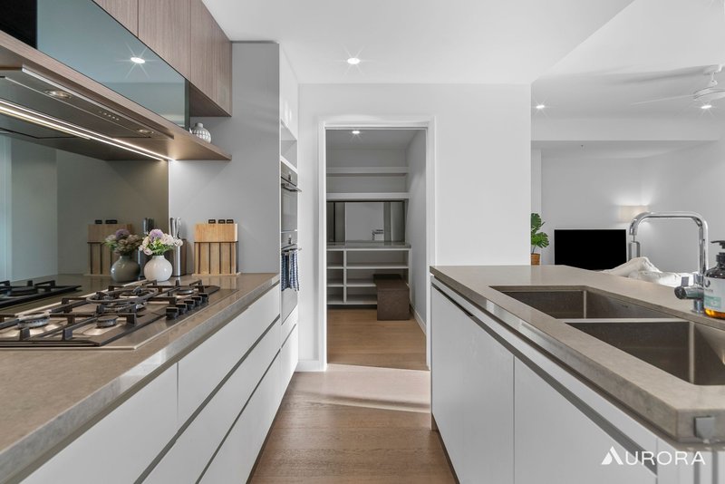 Photo - 3506/8 Margaret Street, Brisbane City QLD 4000 - Image 12