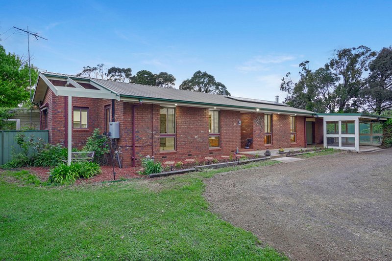 Photo - 3508 Melbourne Lancefield Road, Lancefield VIC 3435 - Image 2