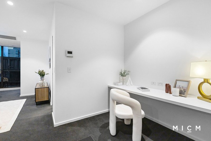 Photo - 3509/1 Balston Street, Southbank VIC 3006 - Image 8