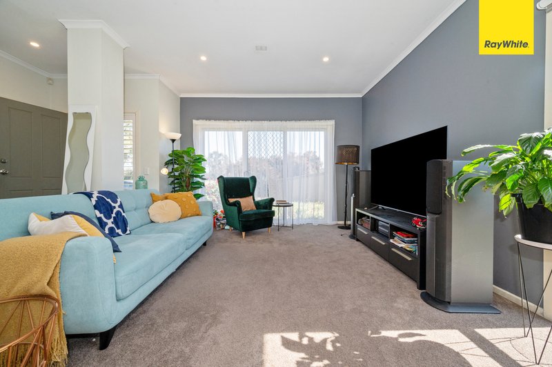 Photo - 3/51-55 Tullidge Street, Melton VIC 3337 - Image 4