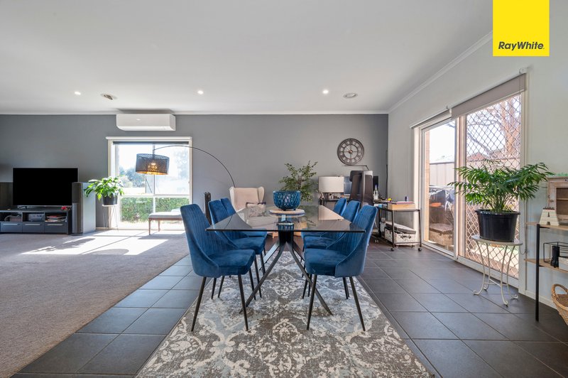 Photo - 3/51-55 Tullidge Street, Melton VIC 3337 - Image 7