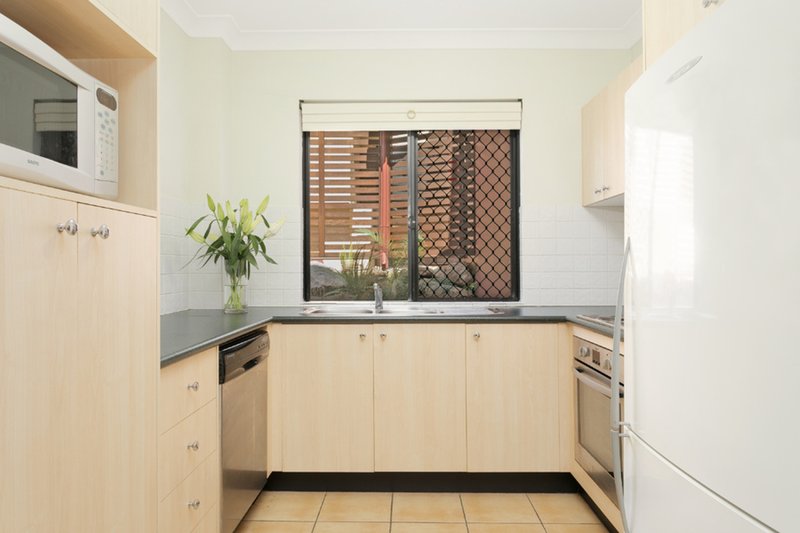 Photo - 3/51 Hamson Terrace, Nundah QLD 4012 - Image 5