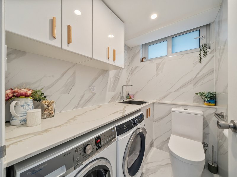 Photo - 3/51 Marine Parade, Redcliffe QLD 4020 - Image 21