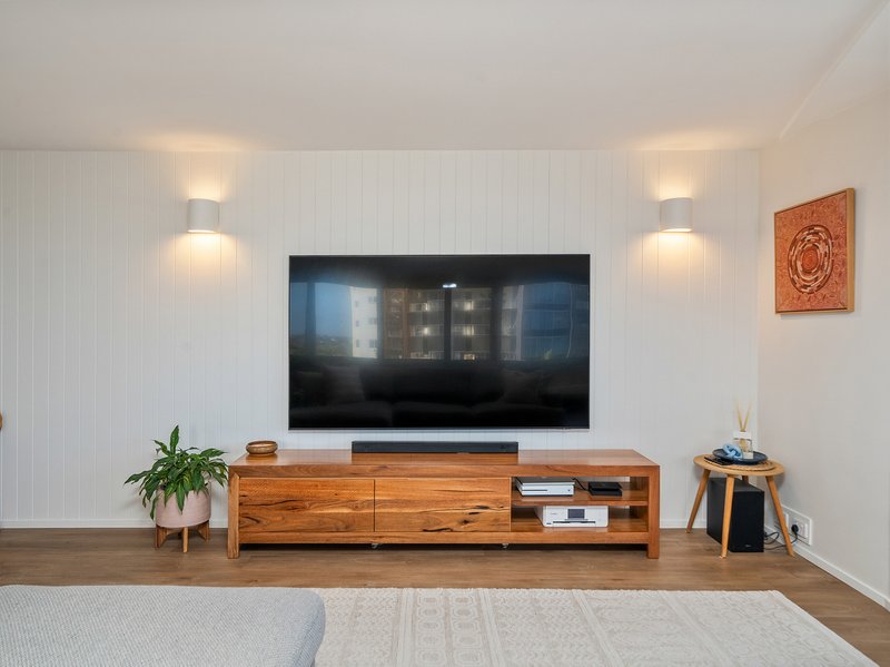 Photo - 3/51 Marine Parade, Redcliffe QLD 4020 - Image 24