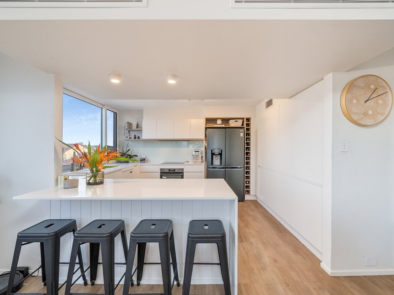 Photo - 3/51 Marine Parade, Redcliffe QLD 4020 - Image 27