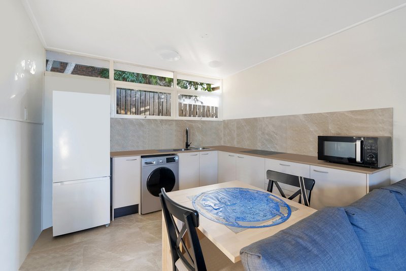 Photo - 351 Moggill Road, Indooroopilly QLD 4068 - Image 3