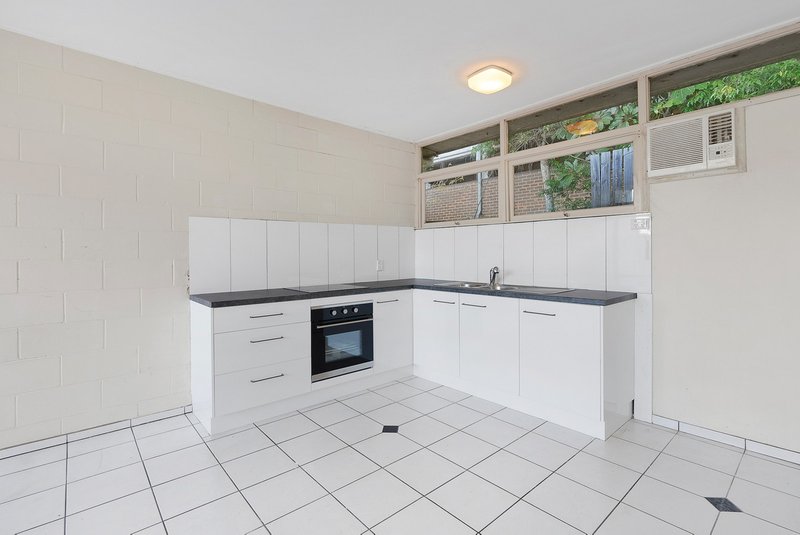 Photo - 351 Moggill Road, Indooroopilly QLD 4068 - Image 11