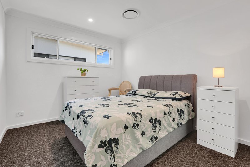 Photo - 3/51 Raleigh Street, Albion Park NSW 2527 - Image 8