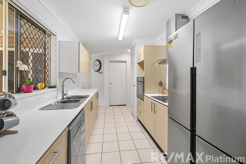 Photo - 3/51 Silkyoak Drive, Morayfield QLD 4506 - Image 9