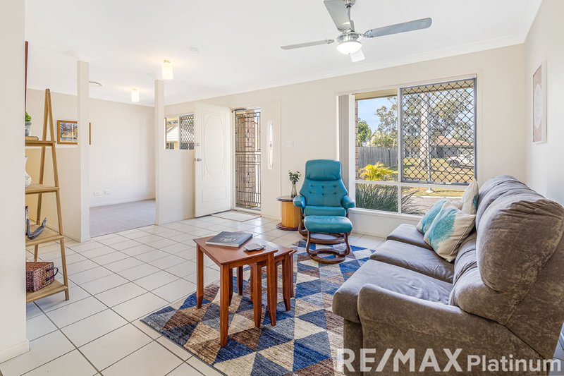 Photo - 3/51 Silkyoak Drive, Morayfield QLD 4506 - Image 3