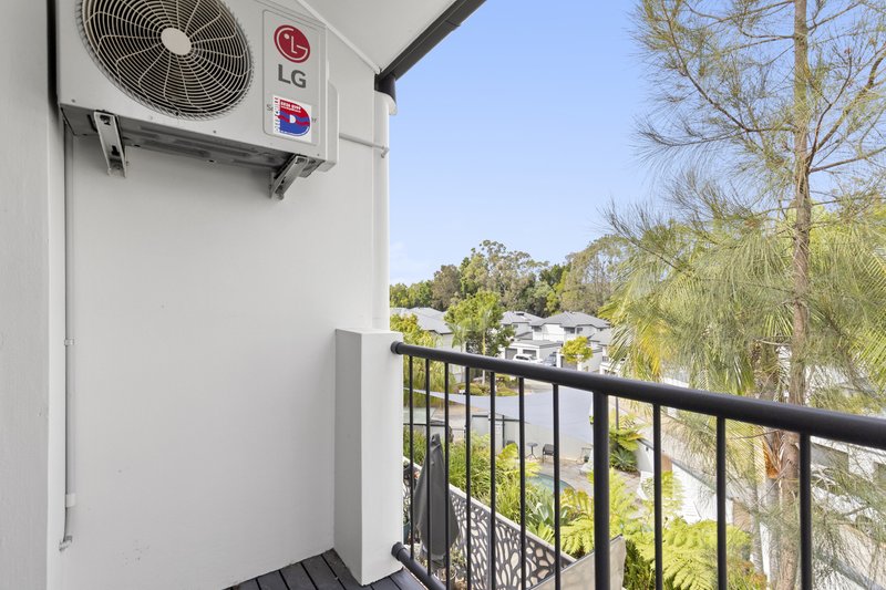 Photo - 35/1 University Drive, Robina QLD 4226 - Image 11