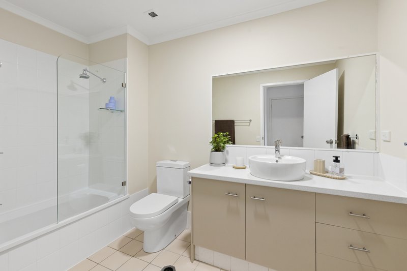 Photo - 35/1 University Drive, Robina QLD 4226 - Image 13