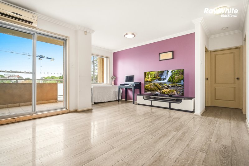 Photo - 35/10 Wallace Street, Blacktown NSW 2148 - Image 2