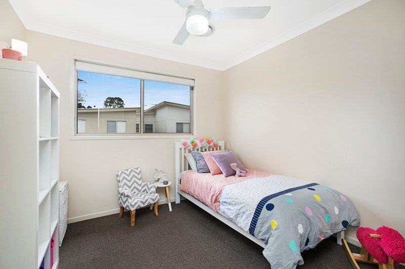 Photo - 35/11 Tripcony Place, Wakerley QLD 4154 - Image 8