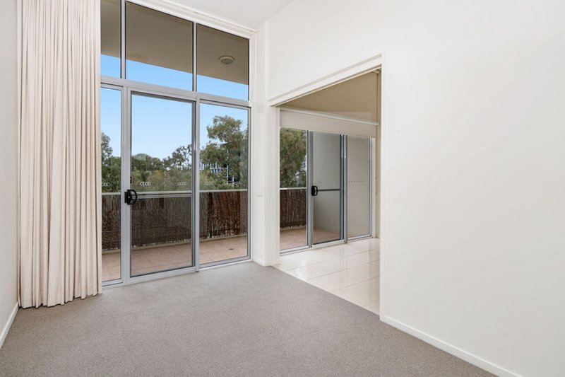 Photo - 35/12 Challis Street, Dickson ACT 2602 - Image 5