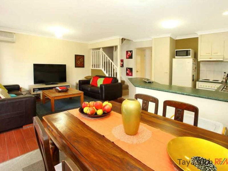 Photo - 35/120 Highfield Drive, Merrimac QLD 4226 - Image 9