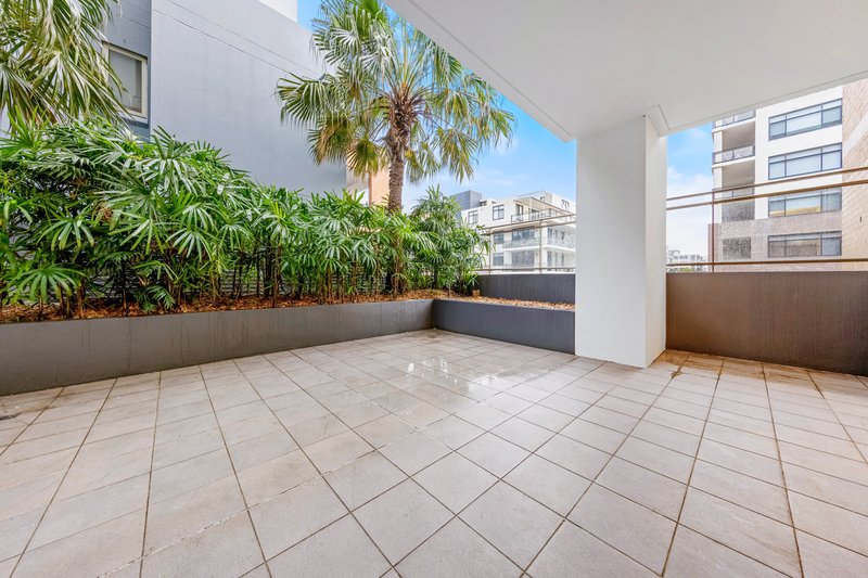 Photo - 351/46 Baywater Drive, Wentworth Point NSW 2127 - Image 5