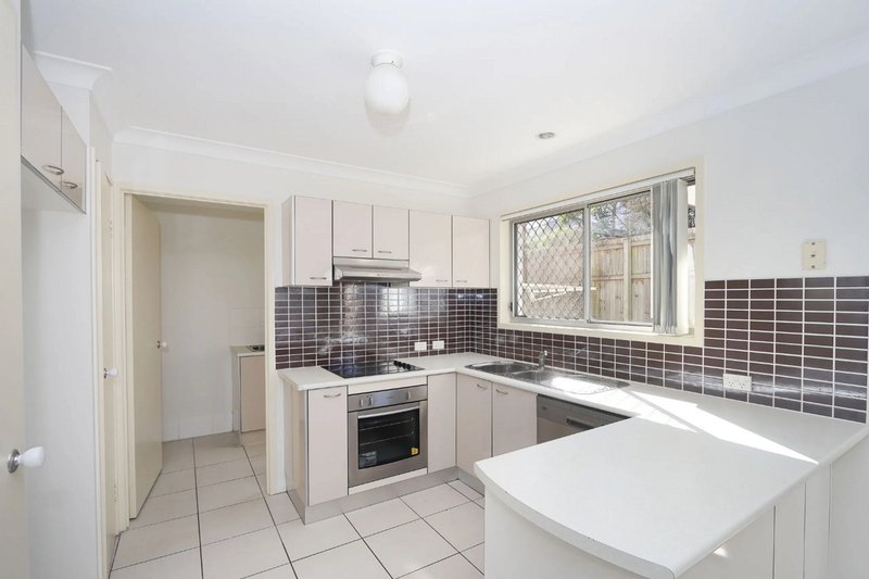 Photo - 35/16 Bluebird Avenue, Ellen Grove QLD 4078 - Image 5