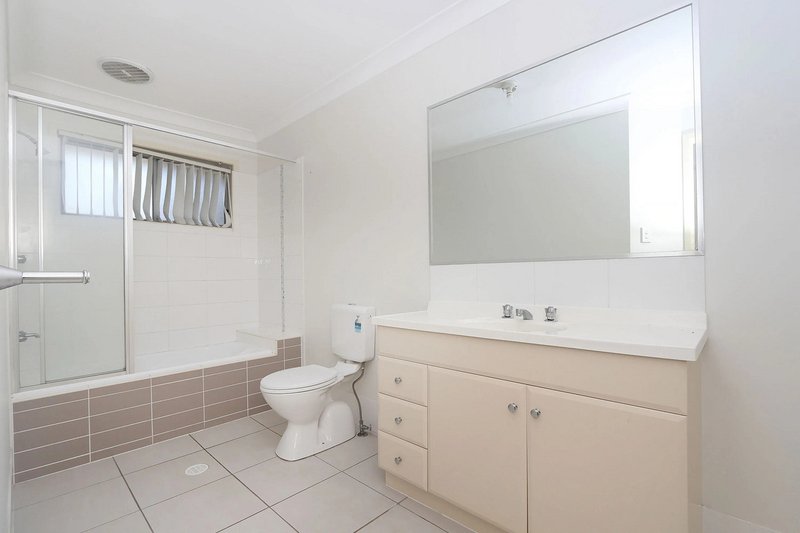 Photo - 35/16 Bluebird Avenue, Ellen Grove QLD 4078 - Image 7