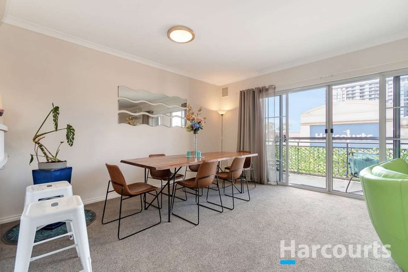 Photo - 35/165 Grand Boulevard, Joondalup WA 6027 - Image 4