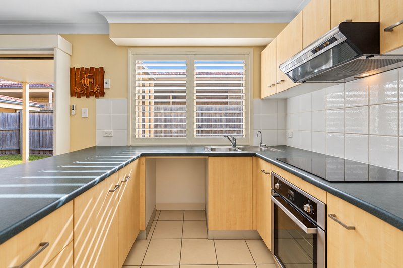 Photo - 35/17 Cunningham Street, Deception Bay QLD 4508 - Image 5