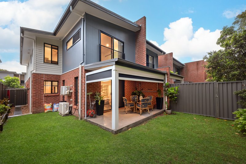 Photo - 35/18 Tian Crescent, Upper Coomera QLD 4209 - Image 1