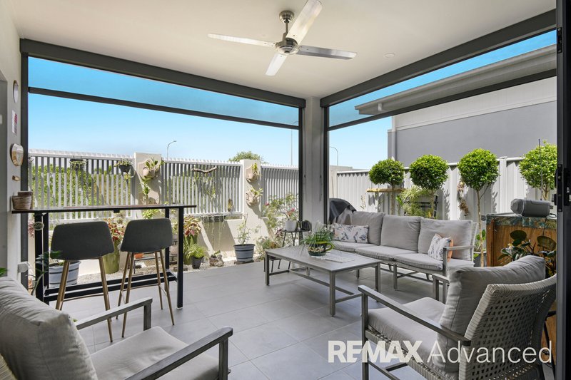 Photo - 35/19 Bongaree Avenue, Bongaree QLD 4507 - Image 1