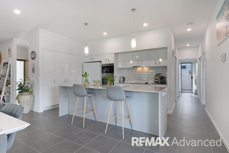 Photo - 35/19 Bongaree Avenue, Bongaree QLD 4507 - Image 7