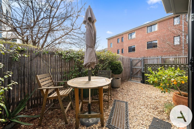 Photo - 35/19 Ijong Street, Braddon ACT 2612 - Image 11