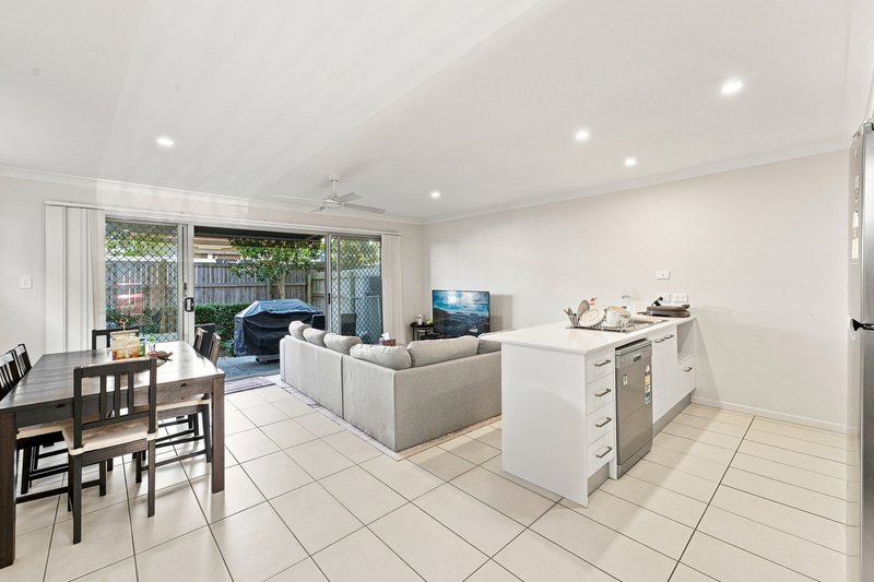Photo - 35/19 Whittley Court, Pimpama QLD 4209 - Image 6