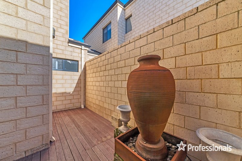 Photo - 3/52-54 Lewington Street, Rockingham WA 6168 - Image 17