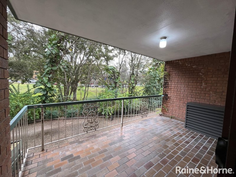 Photo - 3/52 Bellevue Terrace, St Lucia QLD 4067 - Image 8