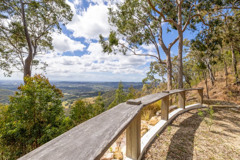 Photo - 352 Henri Robert Drive, Clagiraba QLD 4211 - Image 5