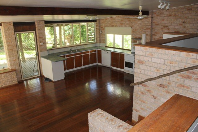 Photo - 352 Legges Road, Braemeadows QLD 4850 - Image 2