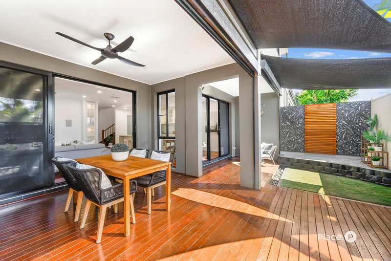 3/52 Pine Street, Bulimba QLD 4171