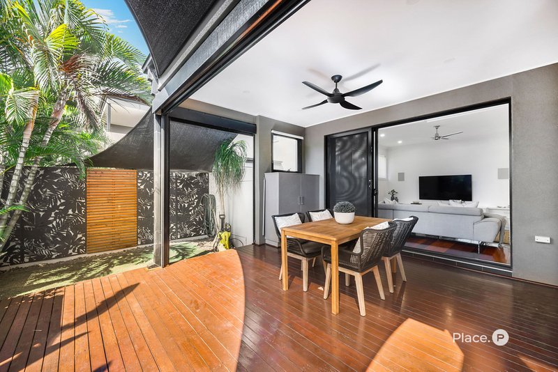 Photo - 3/52 Pine Street, Bulimba QLD 4171 - Image 13