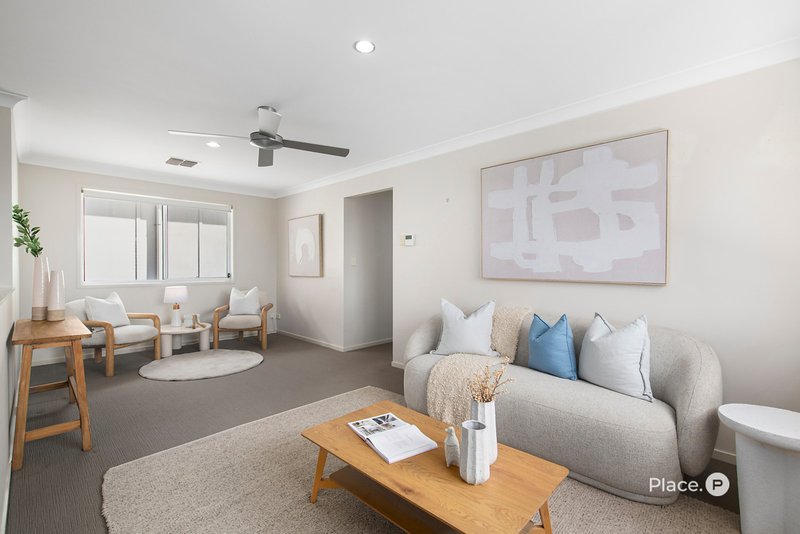 Photo - 352 Richmond Road, Cannon Hill QLD 4170 - Image 13