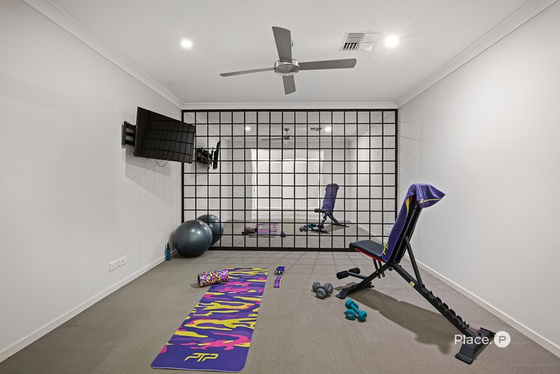 Photo - 352 Richmond Road, Cannon Hill QLD 4170 - Image 18