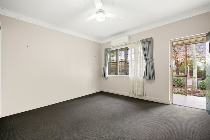 Photo - 352 South Street, Harristown QLD 4350 - Image 10