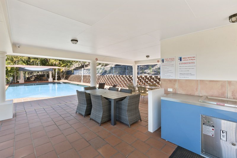 Photo - 35/2 Studio Drive (Villa Corfu) , Pacific Pines QLD 4211 - Image 1