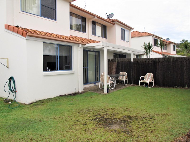 Photo - 35/2 Studio Drive (Villa Corfu) , Pacific Pines QLD 4211 - Image 8